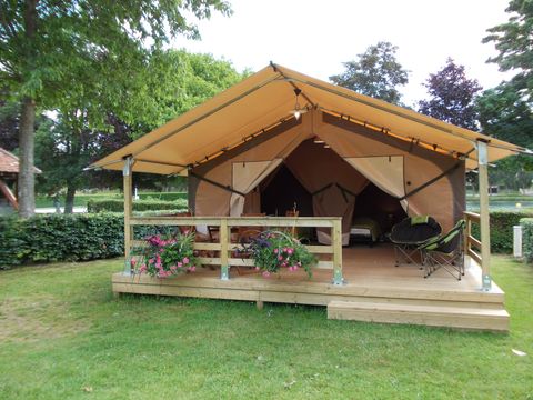 TENTE TOILE ET BOIS 4 personnes - VICTORIA'S LODGE sans sanitaires