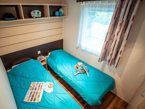 MOBILHOME 4 personnes - FUNNY en arrivée Dimanche
