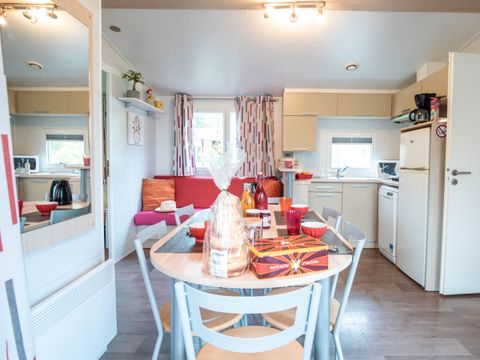 MOBILHOME 6 personnes - CONFORT COSY en arrivée le Dimanche