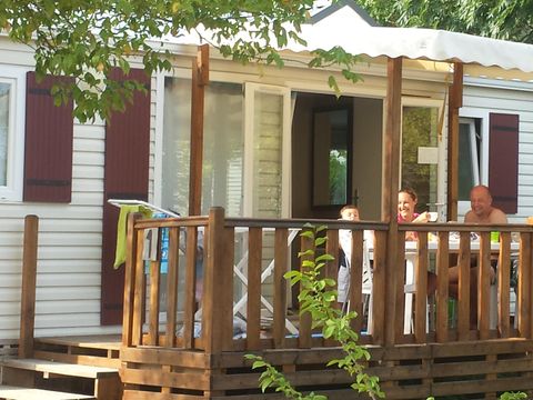 MOBILHOME 4 personnes - HAPPY en arrivée Samedi