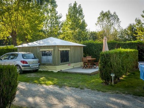 BUNGALOW TOILÉ 4 personnes - Sans sanitaires en arrivée Samedi