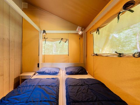 TENTE TOILE ET BOIS 4 personnes - Bois de Villatent