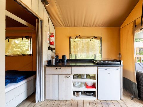 TENTE TOILE ET BOIS 4 personnes - Bois de Villatent