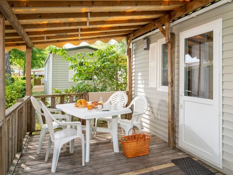 Mobilhome 6 personnes - Classic | 3 Ch. | 6 Pers. | Terrasse surélevée | Clim.