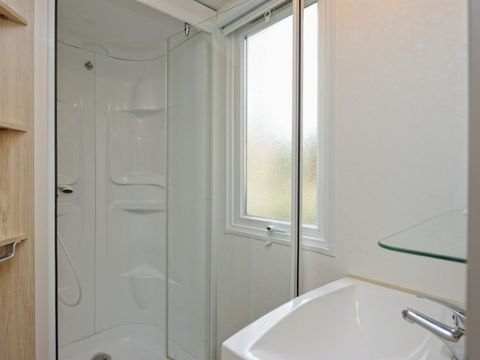 Mobilhome 6 personnes - Classic | 3 Ch. | 6 Pers. | Terrasse surélevée | Clim.