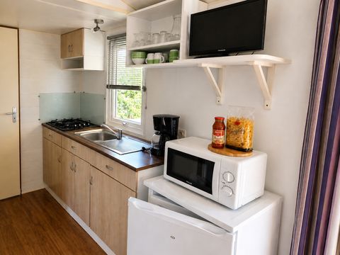 Mobilhome 5 personnes - Cottage Picholine Standard 25m² - 2 chambres - terrasse semi-couverte