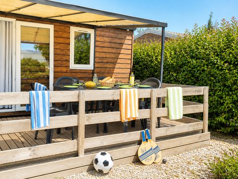 Mobilhome 5 personnes - Cottage Picholine Standard 25m² - 2 chambres - terrasse semi-couverte