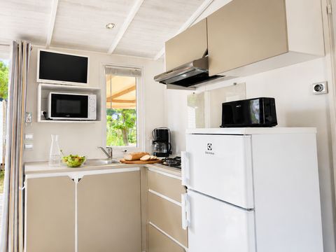 MOBILHOME 4 personnes - Mobile-home Cipressino Confort 22m² - 2 chambres - terrasse semi-couverte - clim -