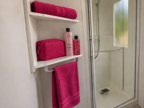 MOBILHOME 4 personnes - Mobile-home Cipressino Confort 22m² - 2 chambres - terrasse semi-couverte - clim -