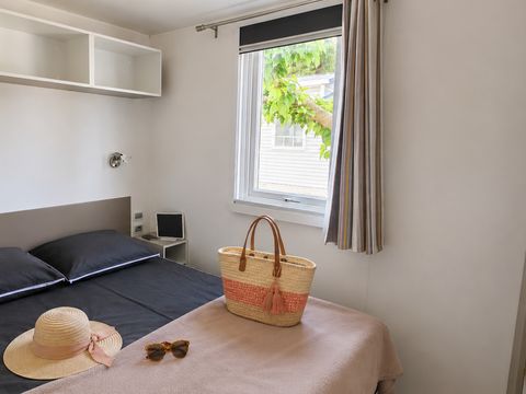 MOBILHOME 4 personnes - Mobile-home Cipressino Confort 22m² - 2 chambres - terrasse semi-couverte - clim -