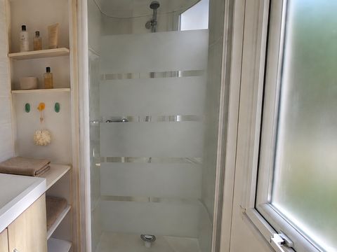 MOBILHOME 6 personnes - Mobile-home Cayanne Standard Clim 31m² - 2 chambres, terrasse semi-couverte - clim -