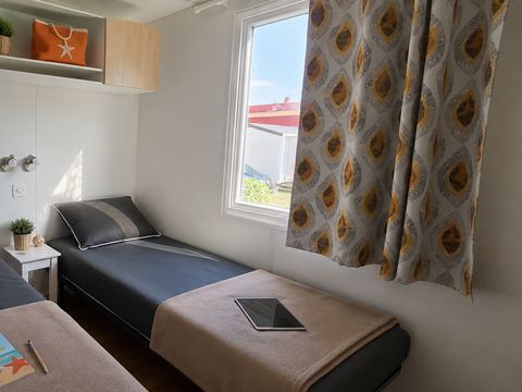MOBILHOME 6 personnes - Mobile-home Cayanne Standard Clim 31m² - 2 chambres, terrasse semi-couverte - clim -