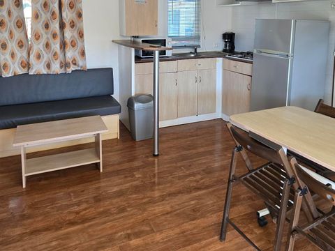 Mobilhome 6 personnes - Cayanne Standard Clim 31m² - 2 chambres - Terrasse semi-couverte - Clim