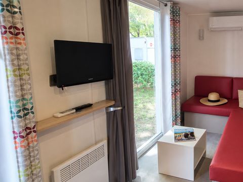 MOBILHOME 6 personnes - Mobile-home Cayanne Confort 31m² - 2 chambres - terrasse semi-couverte - clim -