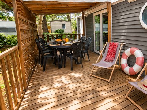 MOBILHOME 6 personnes - Mobile-home Cayanne Confort 31m² - 2 chambres - terrasse semi-couverte - clim -