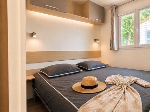 MOBILHOME 6 personnes - Mobile-home Grassois Standard Clim 33m² - 3 chambres - terrasse semi-couverte - clim -