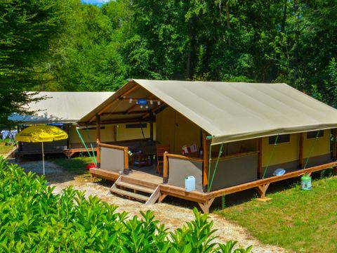 Tente en toile et en bois 5 personnes - Lodge Gourdon (sans sanitaires)