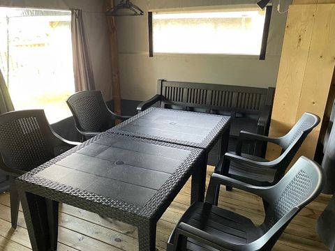 Tente en toile et en bois 6 personnes - LODGE TENT - 3 chambres