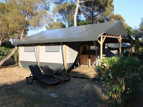 Tente en toile et en bois 6 personnes - LODGE TENT - 3 chambres