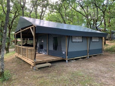 Tente en toile et en bois 6 personnes - Type Lodgetent LG+