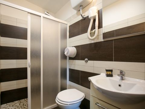 BUNGALOW 4 personnes - Bungalow Superior