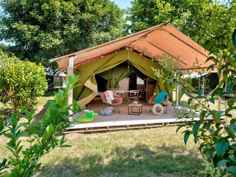 BUNGALOW TOILÉ 5 personnes - Freeflower Standard 37m² 2 chambres dont terrasse couverte 13m² - sans sanitaires