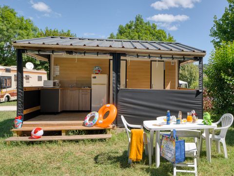 Flower Camping Les Ondines - Camping Lot - Image N°20