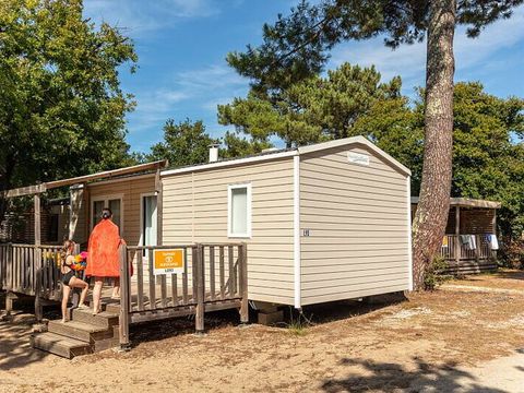 Mobilhome 4 personnes - Mobil-home | Comfort | 2 Ch. | 4 Pers. | Terrasse surélevée | Clim.