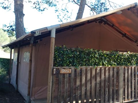 TENTE 5 personnes - Orri (sans eau, sans sanitaires) 5 personnes - 2 chambres