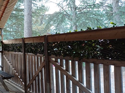 TENTE 5 personnes - Orri (sans eau, sans sanitaires)