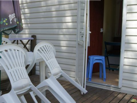 MOBILHOME 4 personnes - Casot (sans eau, sans sanitaires) 4 personnes- 2 chambres