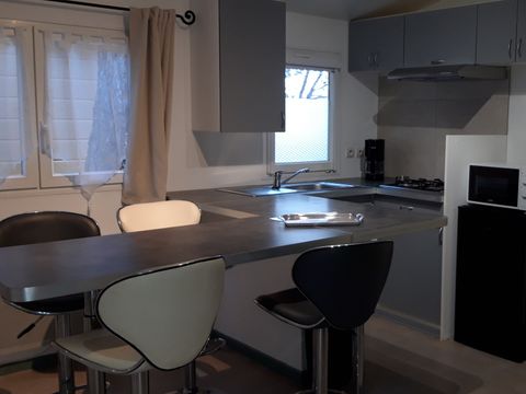 MOBILHOME 4 personnes - GENTIANE - 4 personnes -1 chambre - (de octobre à avril :pas de jacuzzi) 