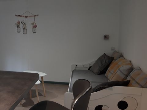 MOBILHOME 4 personnes - GENTIANE -4 personnes - 1 chambre - avec jacuzzi extérieur privatif
