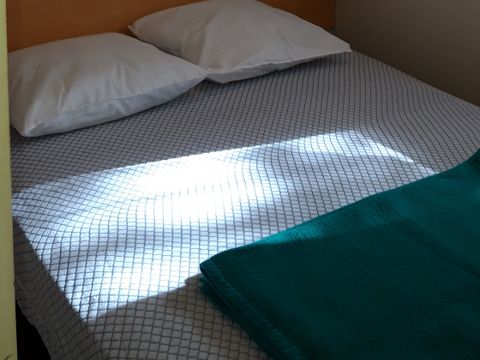 MOBILHOME 4 personnes - GENTIANE -4 personnes - 1 chambre - avec jacuzzi extérieur privatif