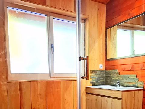 GÎTE 9 personnes - Gîte 4 Pièces 7/9 Personnes Climatisé + TV