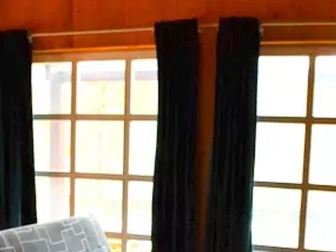 GÎTE 9 personnes - Gîte 4 Pièces 7/9 Personnes Climatisé + TV