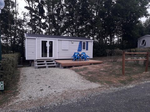 MOBILHOME 4 personnes - 2014 (5eme et 6eme personne possible en supplément)