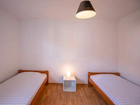 MAISON 8 personnes - 4 pièces 8 personnes