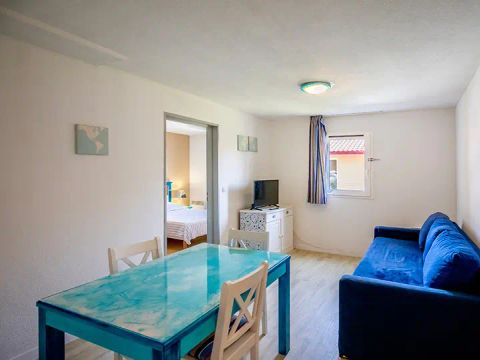 STUDIO 4 personnes - avec coin nuit 4 personnes