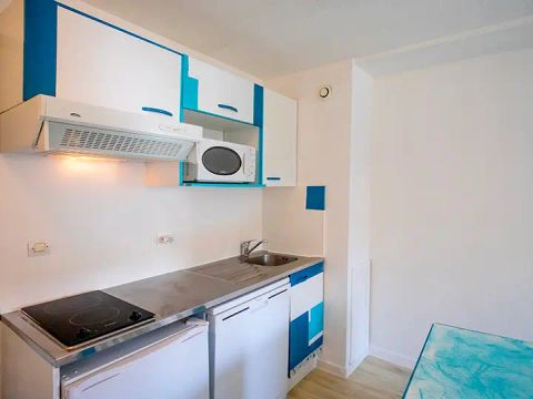 STUDIO 4 personnes - avec coin nuit 4 personnes