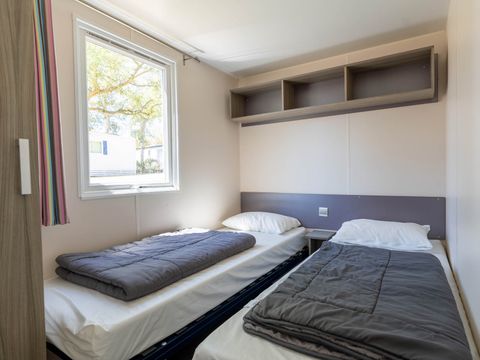 Mobilhome 4 personnes - Authentic - 2 chambres