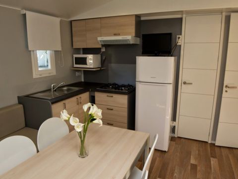 Mobilhome 6 personnes - EVASION, 3 CHAMBRES + clim + TV