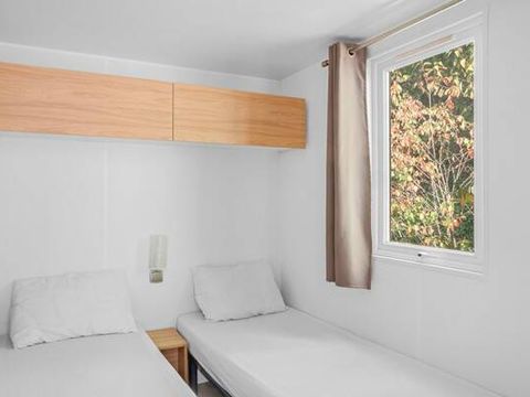 MOBILHOME 6 personnes - Premium | 3 Ch. | 6 Pers. | Terrasse surélevée | 2 SDB