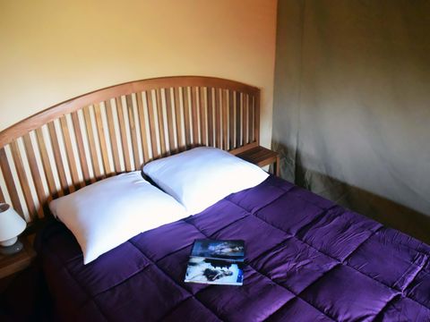 Tente en toile et en bois 5 personnes - LODGE KENYA (SANS SANITAIRES)