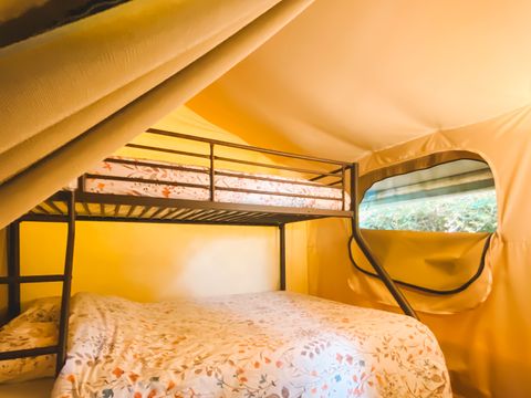 Tente en toile et en bois 5 personnes - LODGE KENYA (SANS SANITAIRES)