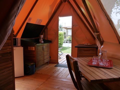 Insolite 4 personnes - MAYA (SANS SANITAIRES)