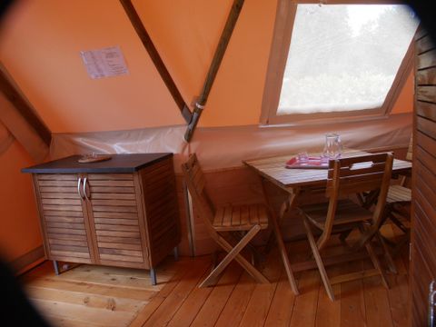 Insolite 4 personnes - MAYA (SANS SANITAIRES)