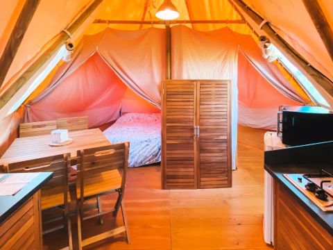 TENTE 4 personnes - Tipi Maya 24 m² - sans sanitaire 4 personnes