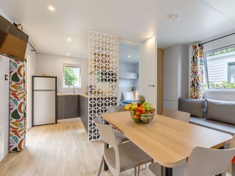 Mobilhome 4 personnes - "GRAND CONFORT" - 2 chambres - CLIM