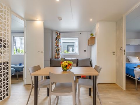 MOBILHOME 4 personnes - Grand Confort 3 Pièces 4 Personnes + TV